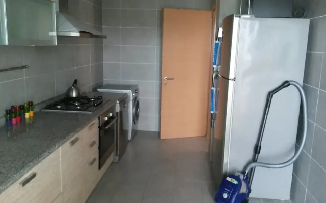 Apartment With 3 Bedrooms in Sidi Bouknadel, With Shared Pool and Terrace