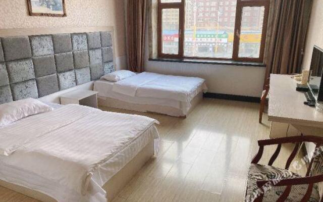 Huadu Business Inn