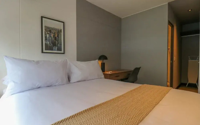 w Prestigious 2BR w Amazing Deco in San Isidro