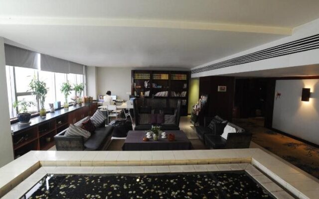 Tang's Hotel