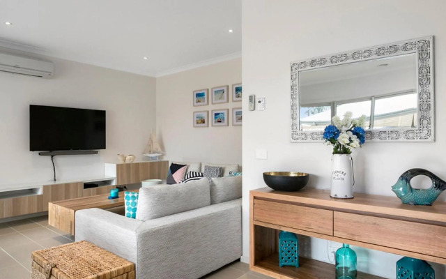 Rosebay Walk To The Foreshore