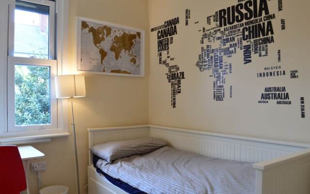 Tooting Broadway 2 Bedroom House