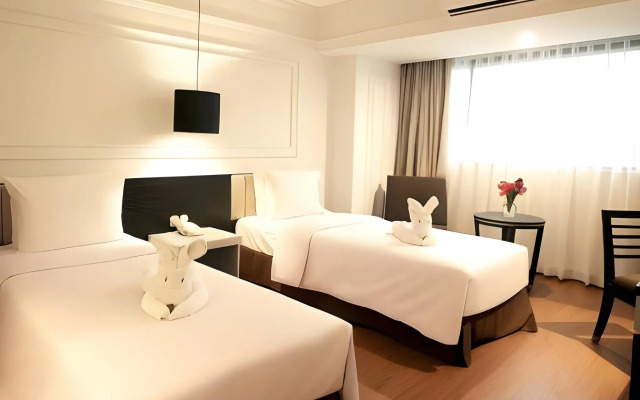 Grand Mahkota Hotel