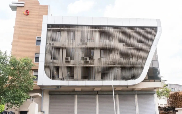 Orchid Platinum Guest House by OYO Rooms