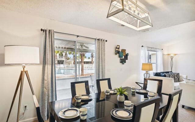 Baberville By Book That Condo