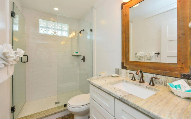 Tropical Breeze Resort