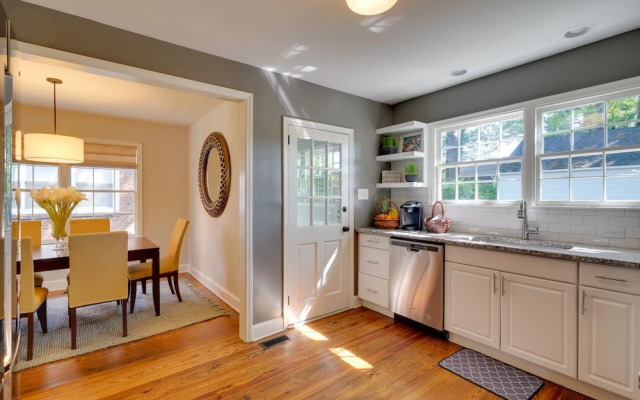 Cozy Durham Home Near Universities!