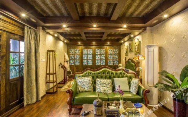 Minguo Memory Oufan Hotel