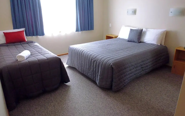 Broadview Motel