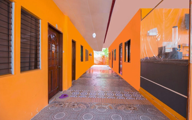 J5 Guest House & Restobar