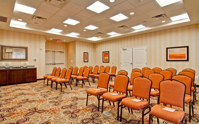 Homewood Suites by Hilton Woodbridge