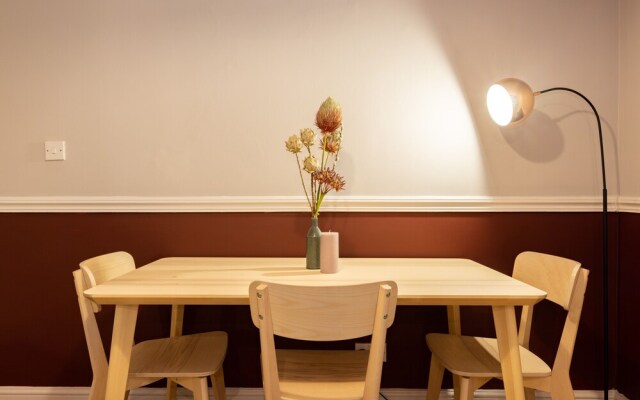 Mornington Crescent Apartments