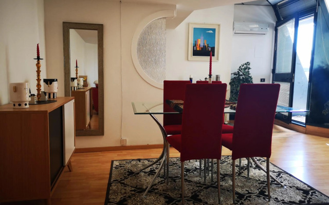 Corte Lambruschini central apartment with free Parking