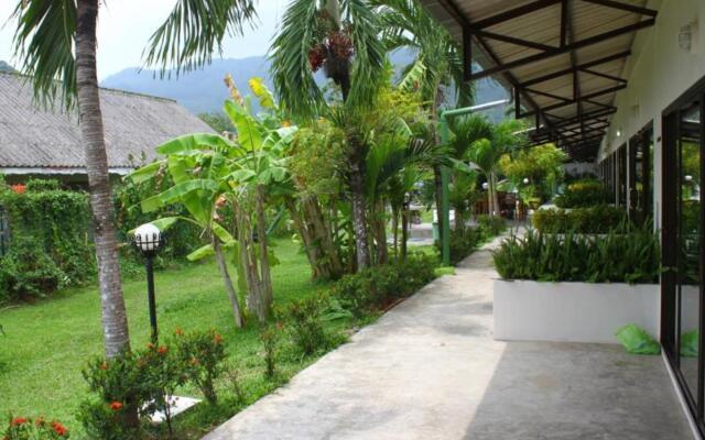 Phuket Wake Park Apartments