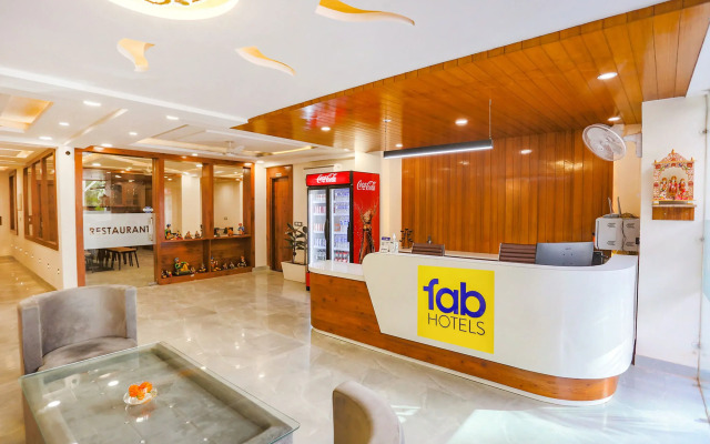 Fabhotel Golf Inn Golf course Road Gurugram