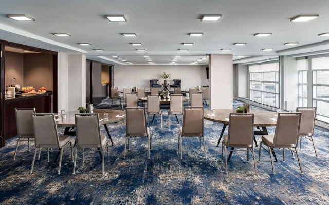 Sheraton Montreal Airport Hotel