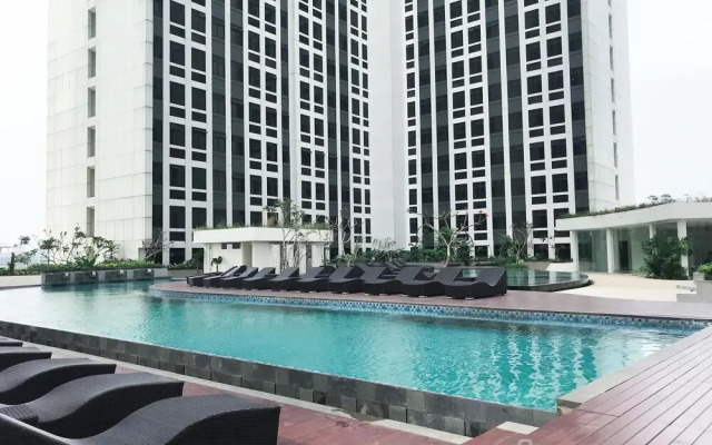 Homey And Warm Studio Pollux Chadstone Apartment