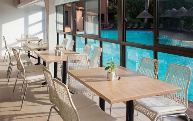 San Lameer Villa Rentals Three Bedroom Luxury 13908