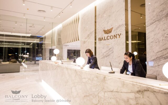 Balcony Seaside Sriracha Hotel & Serviced Apartments