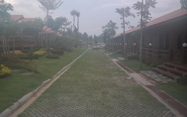 The Canal Garden Resort