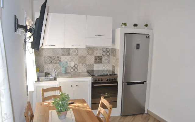 Agrigento Centre - 1-bed Apartment - Sleeps 4