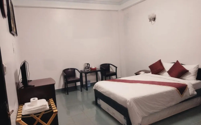 Y Lan Hotel Dalat