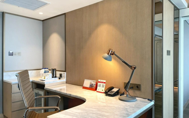 Swiss-Belhotel Solo