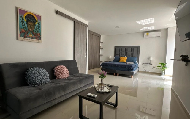 Nirvana ApartaHotel