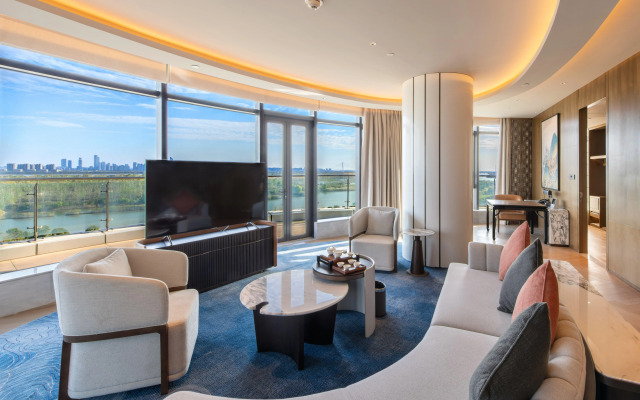 Even Hotels Nanjing Yangtze River by IHG