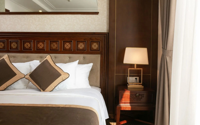 Rex Hanoi Hotel