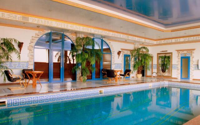 Hotel Kamelot