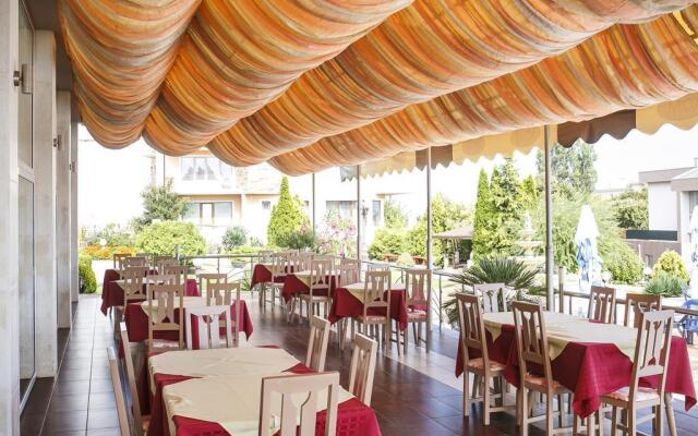 Hotel Fiesta