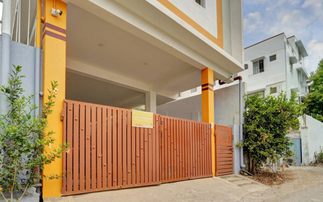 Super Hotel O Jaganath Nagar Near Hopes College