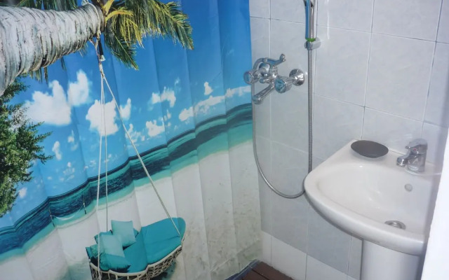 Traditional Villa 7 Mins Drive From Haraki Beach