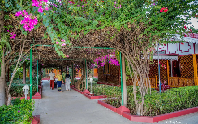 Ruby True Hotel