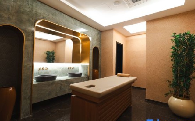 Stillo Business Hotel & Spa