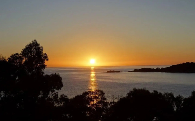 THE LOFT @ Bay of Fires Seascape