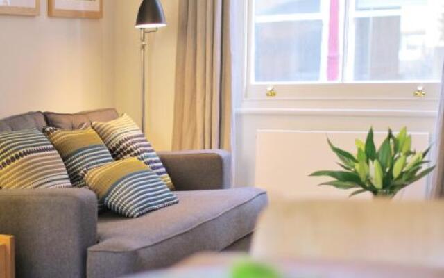 Clerkenwell Premium Deluxe