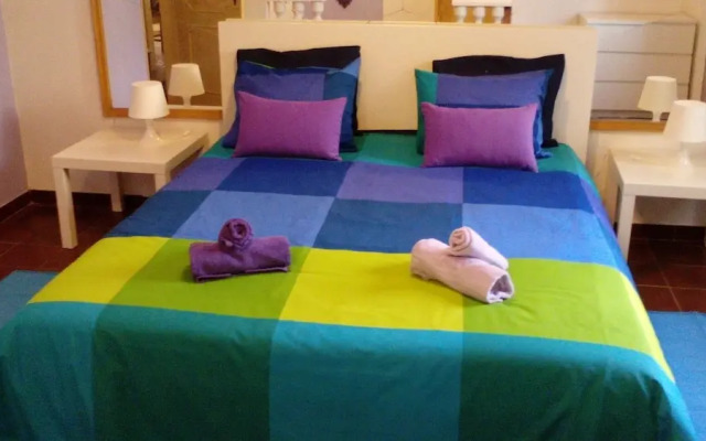 80s RetroStyle Villa