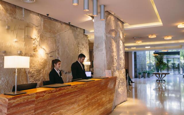 Holiday Inn Ezeiza Airport