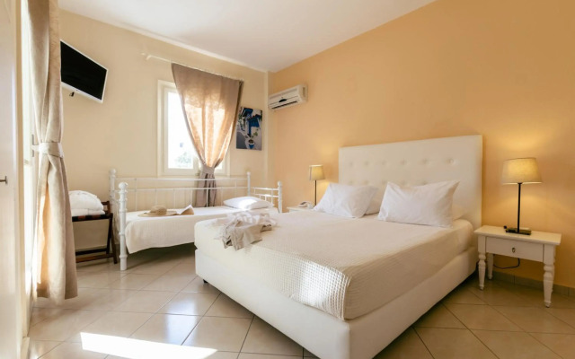 Mikri Vigla Hotel Beach Resort