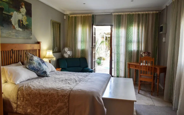 Auberge Alouette Guesthouse