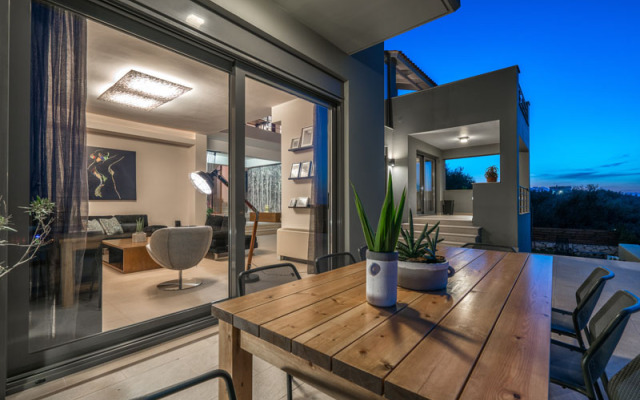 Akemi Luxury Residence