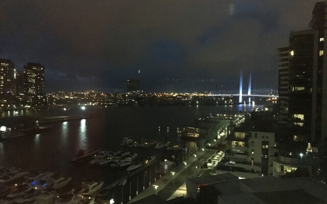 View Apartment at Docklands