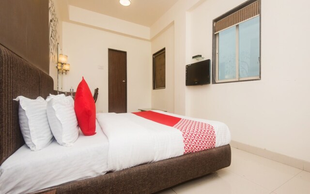 OYO 4173 Dolphin Club