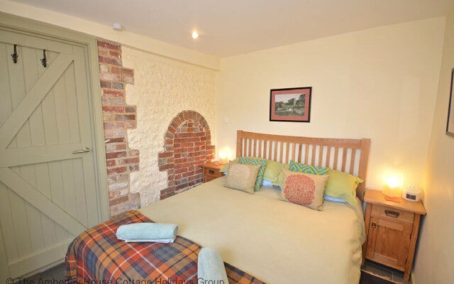 Old Manor House Pig Barn