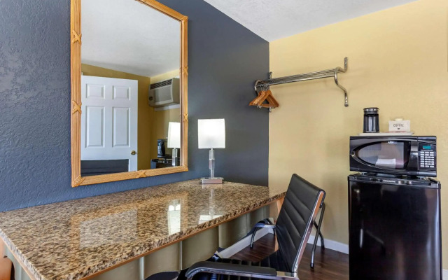 Econo Lodge Clovis