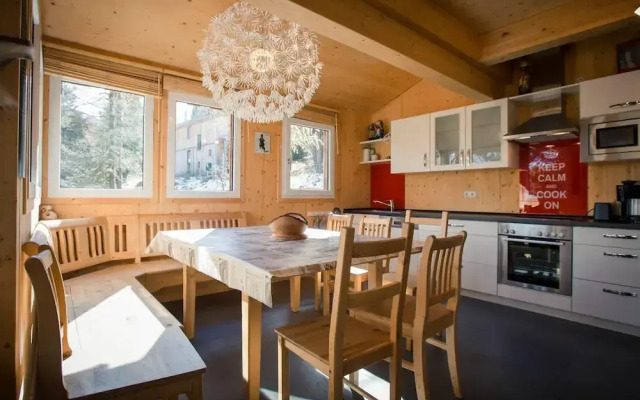 Modern Chalet With Sauna