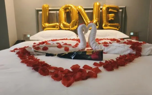 Lanyu Business Hotel