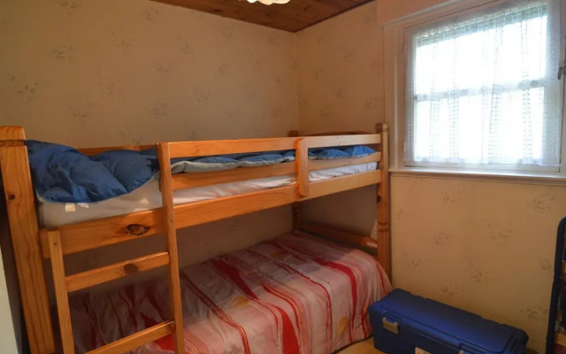 Comfortable Chalet in Petithan With Garden